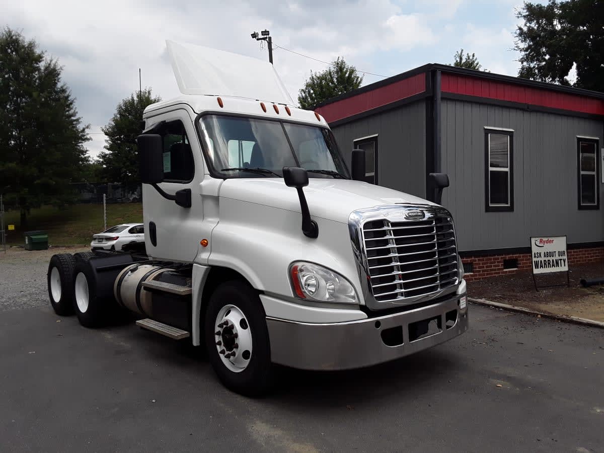 2018 Freightliner/Mercedes CASCADIA 125 744651