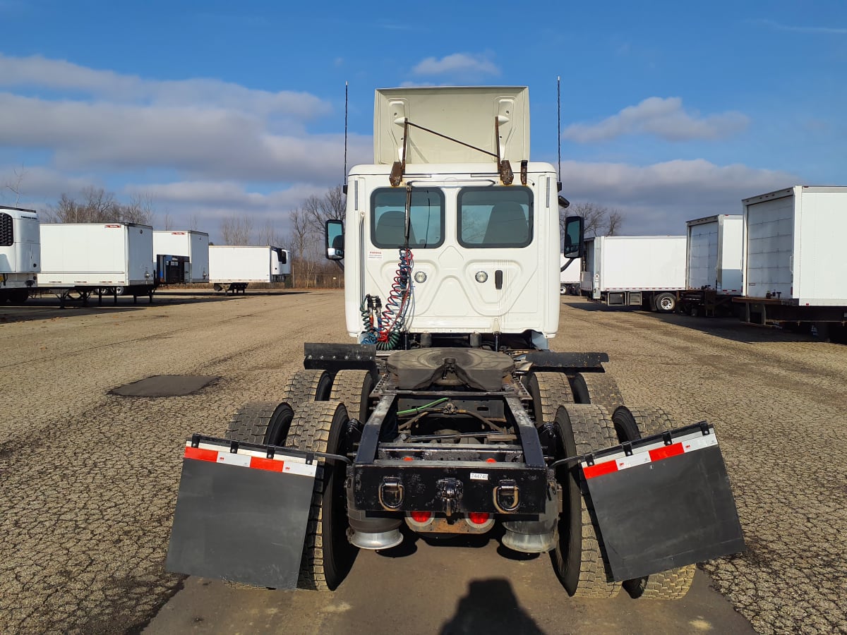 2018 Freightliner/Mercedes CASCADIA 125 744749