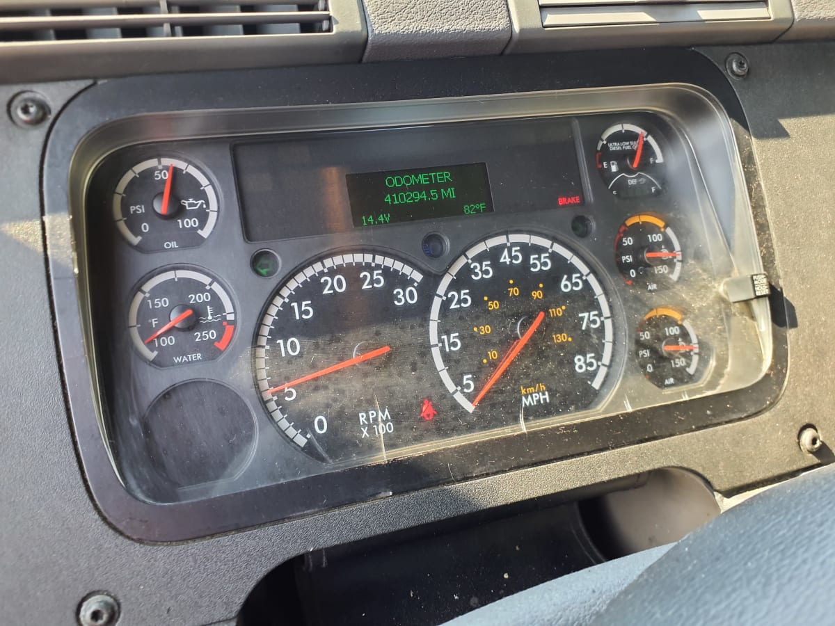 2018 Freightliner/Mercedes CASCADIA 125 744751