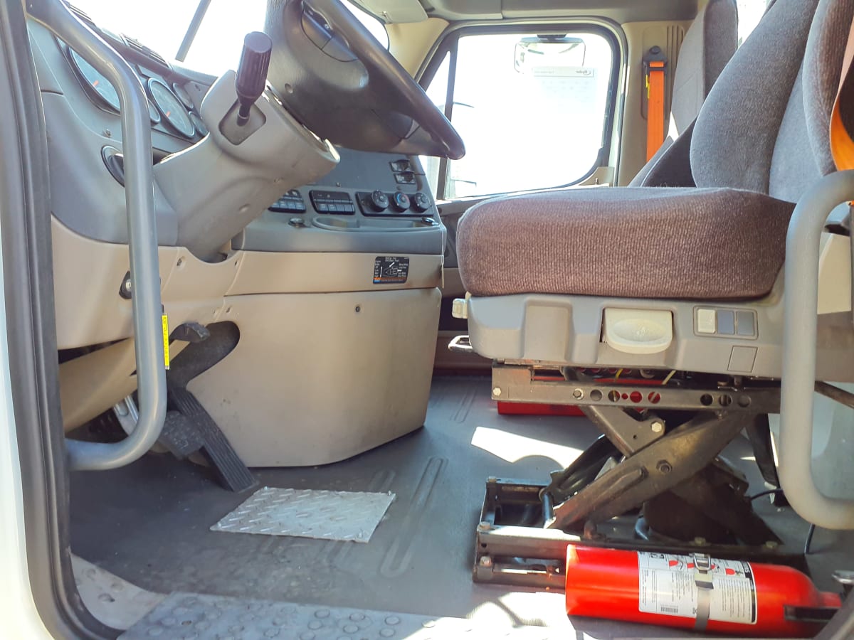 2018 Freightliner/Mercedes CASCADIA 125 744786