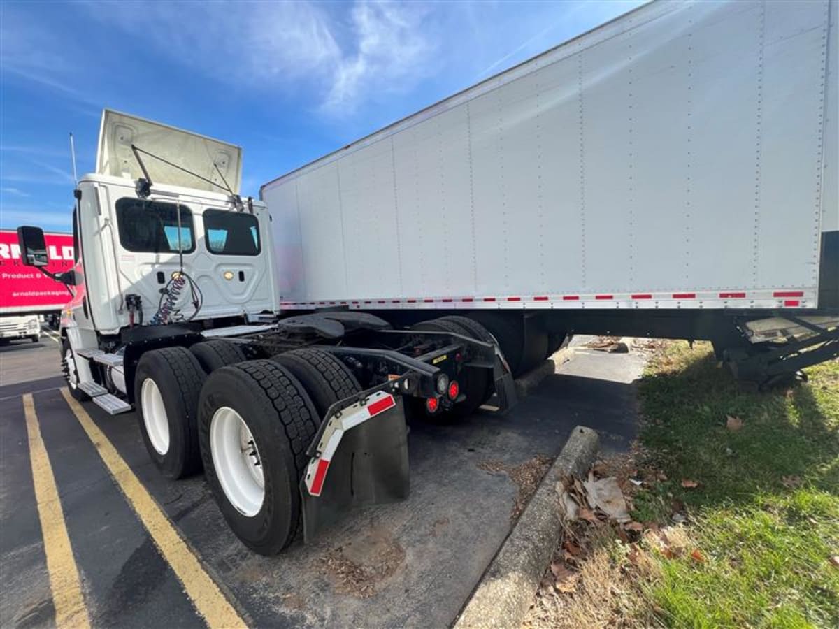 2018 Freightliner/Mercedes CASCADIA 125 744788