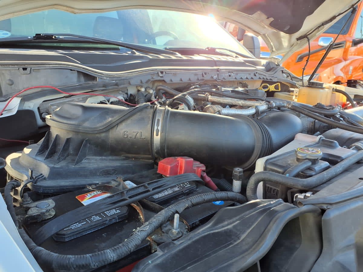 2017 Ford Motor Company F-550 SUPER DUTY 744843