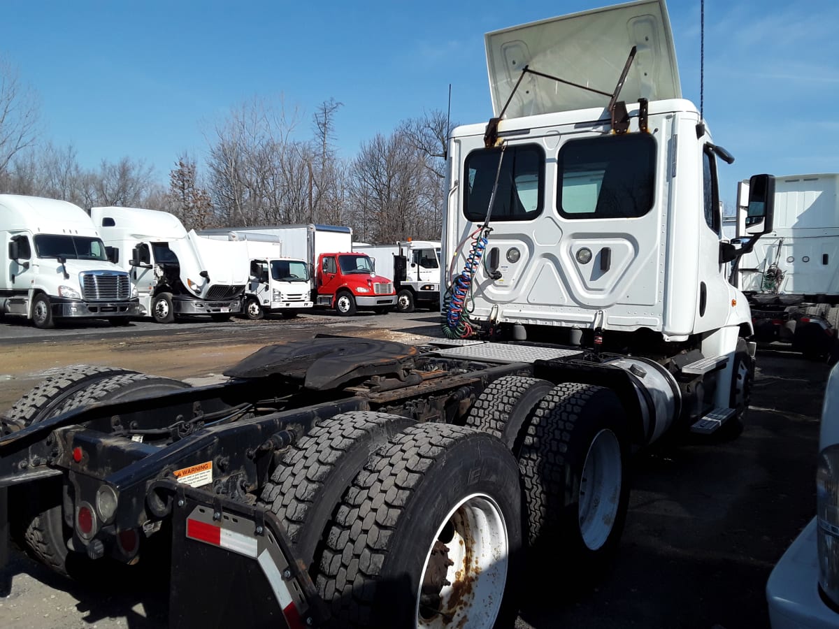 2018 Freightliner/Mercedes CASCADIA 125 744900