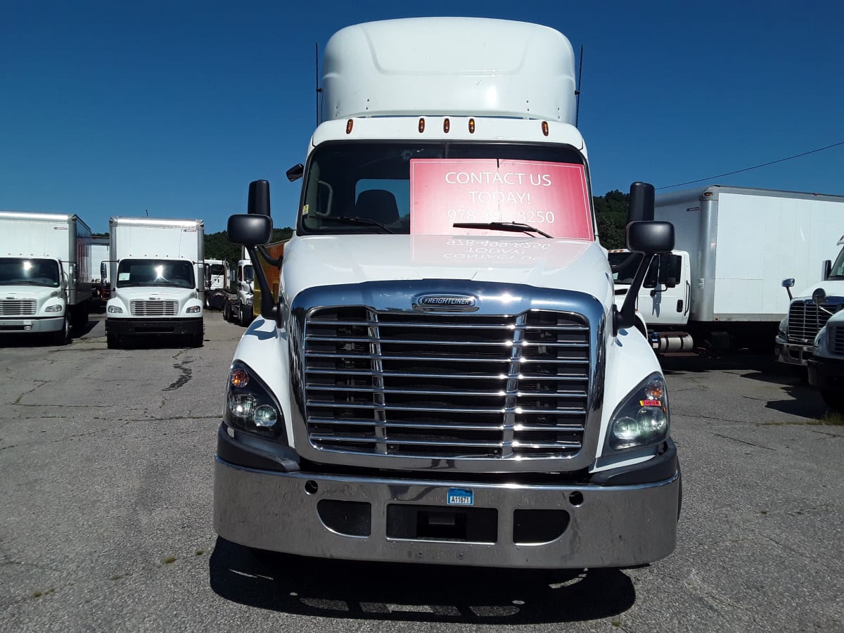 2018 Freightliner/Mercedes CASCADIA 125 744918