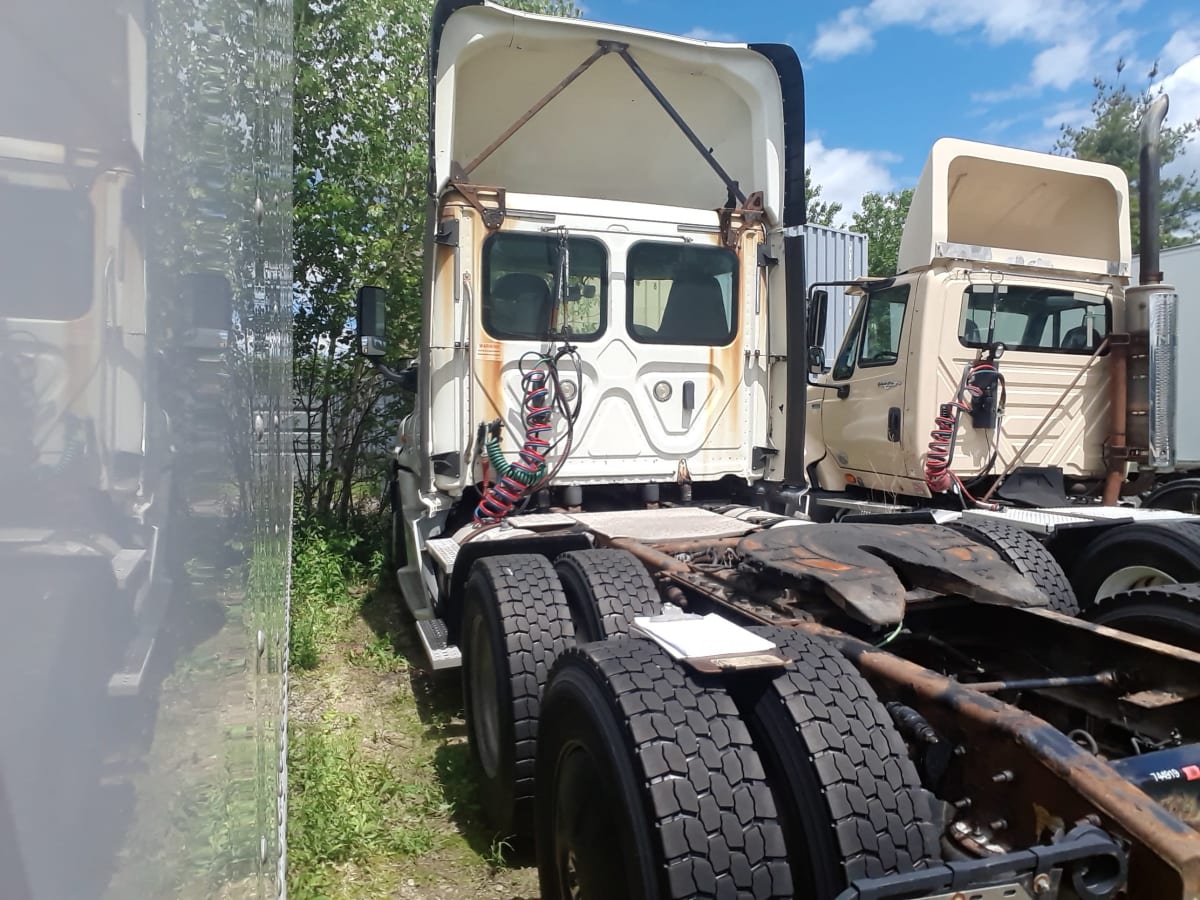 2018 Freightliner/Mercedes CASCADIA 125 744919