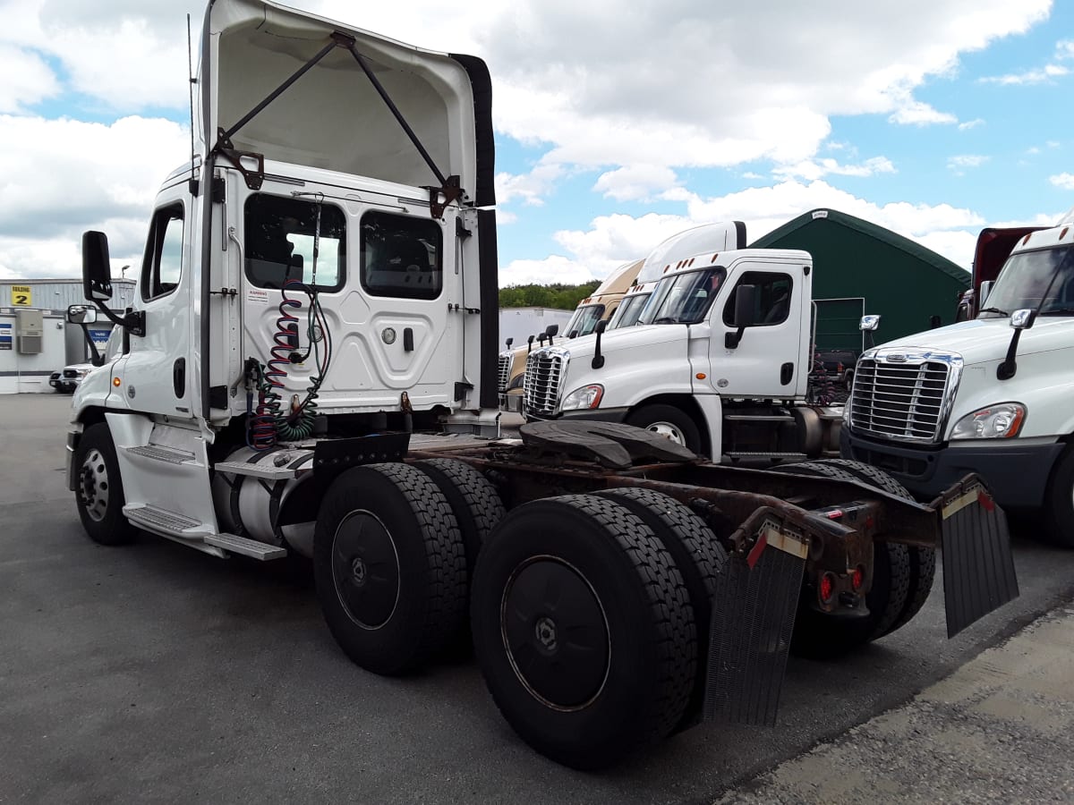 2018 Freightliner/Mercedes CASCADIA 125 744920