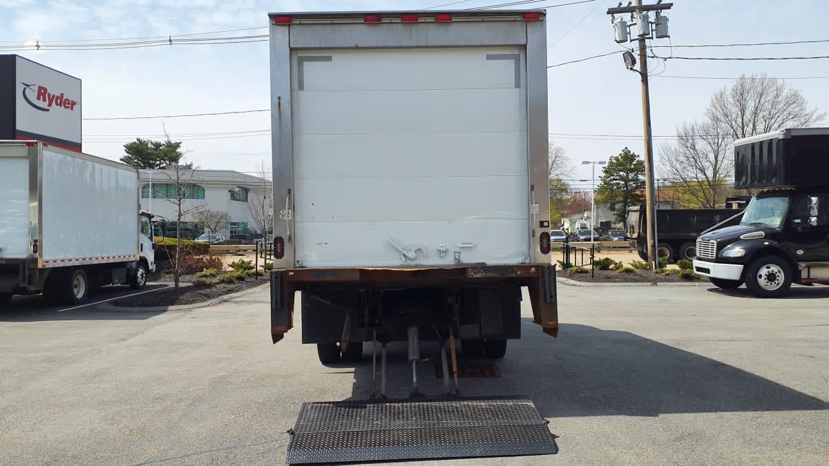 2018 Isuzu NPR 745051