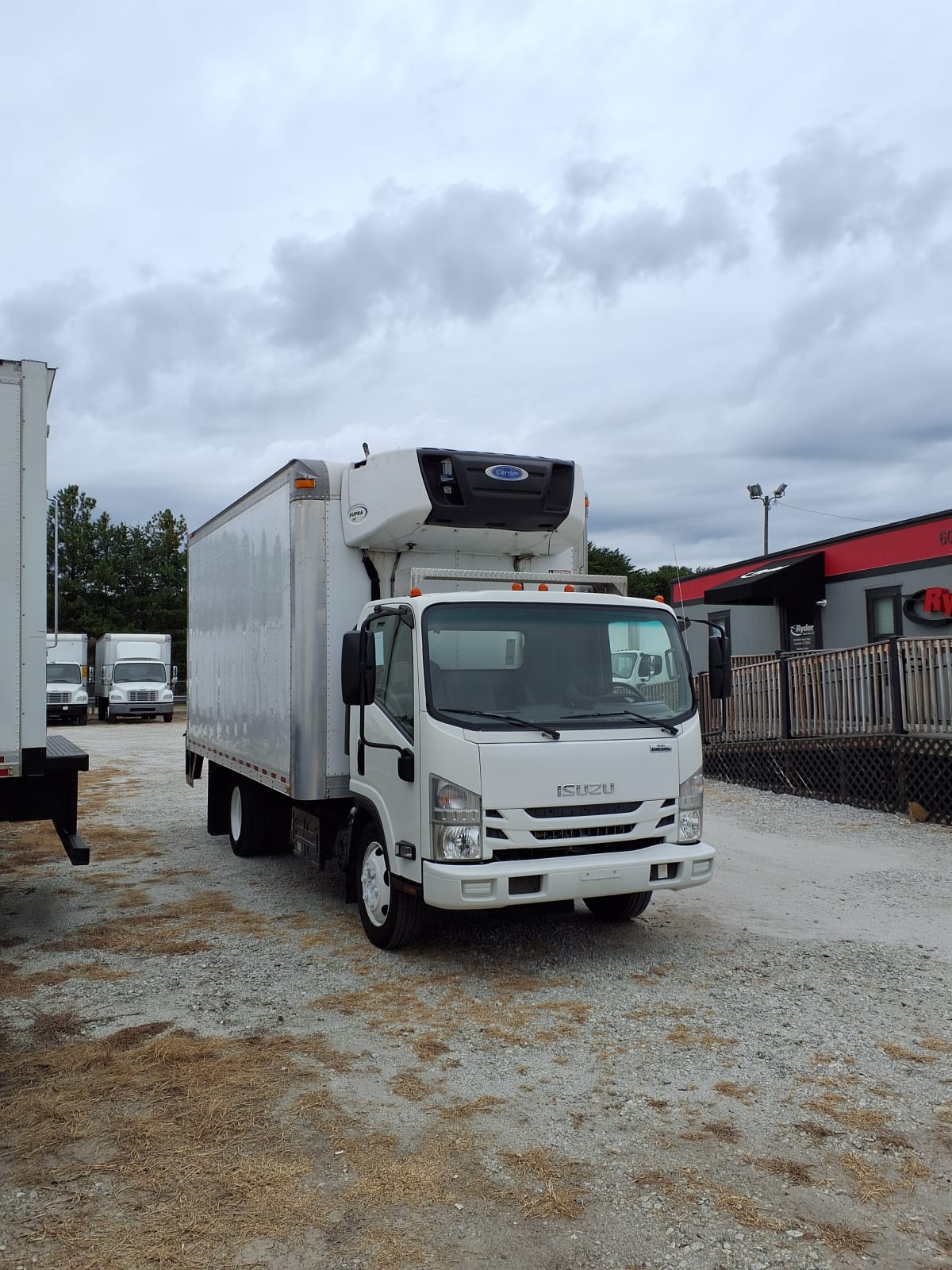 2018 Isuzu NPR 745065