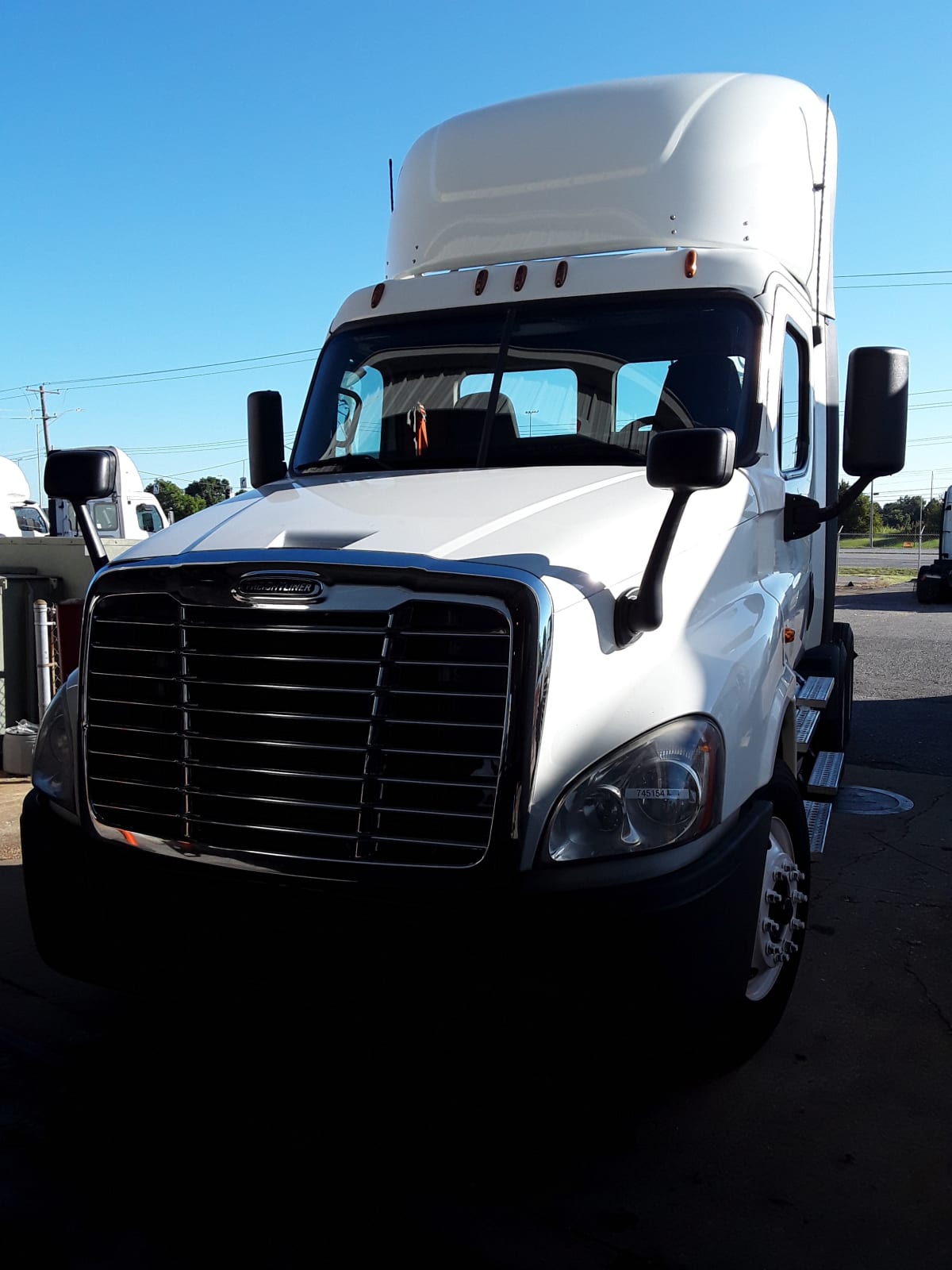 2018 Freightliner/Mercedes CASCADIA 125 745154