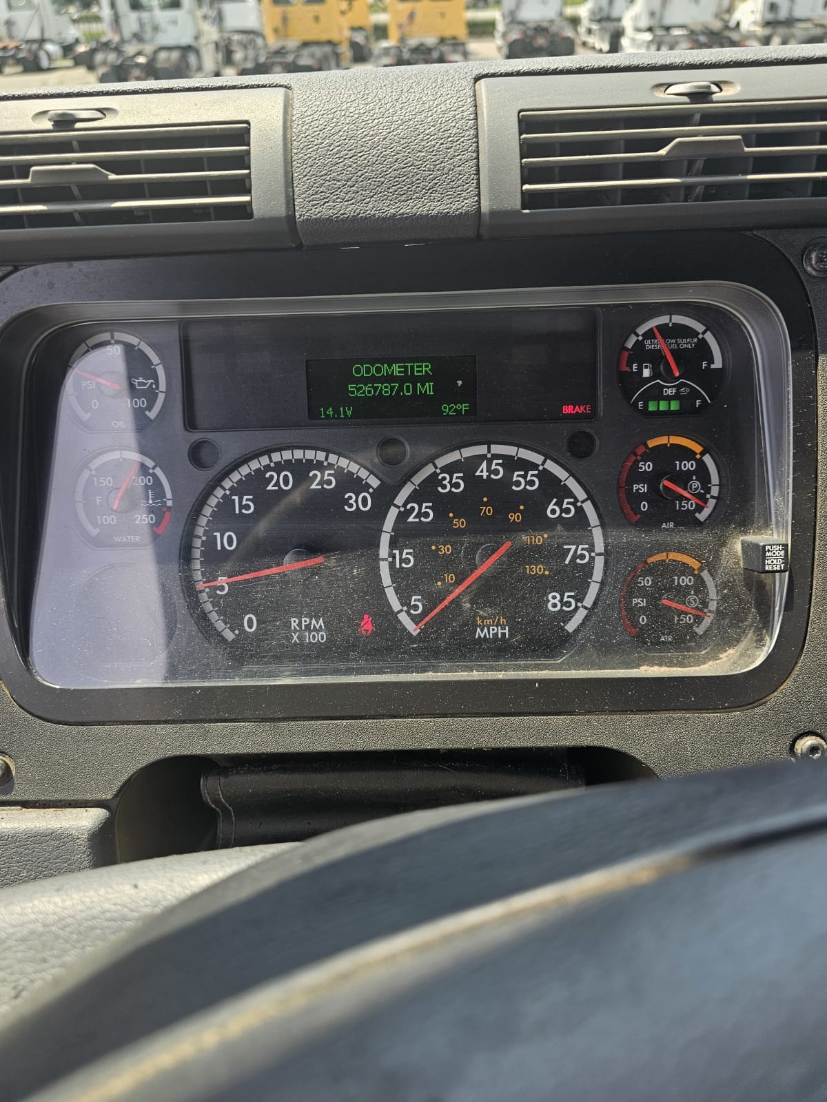 2018 Freightliner/Mercedes CASCADIA 125 745155