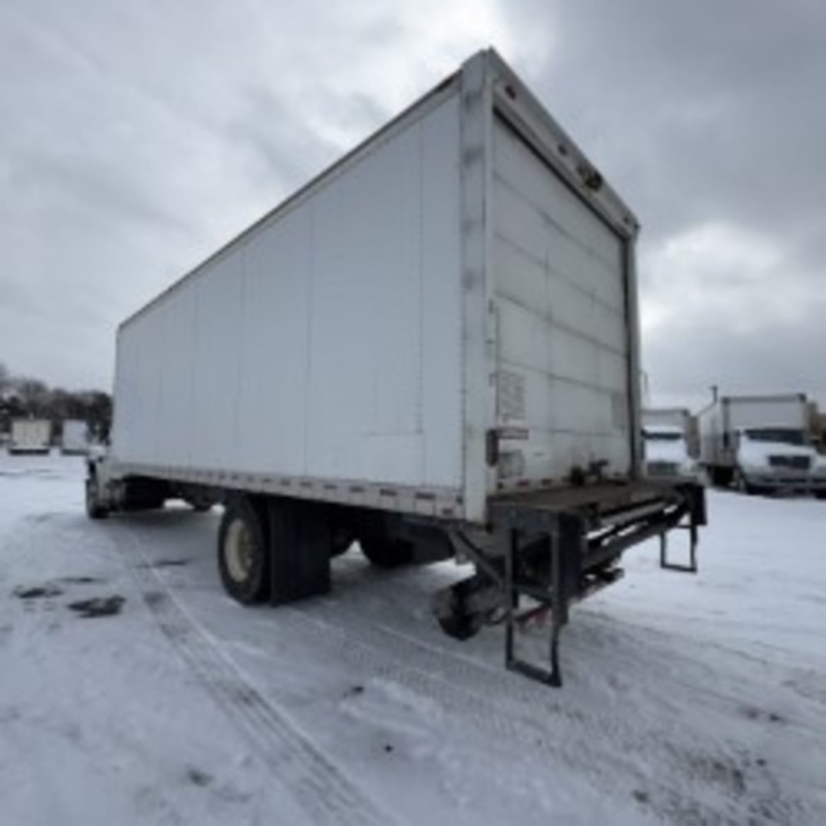 2018 Freightliner/Mercedes M2 106 745489