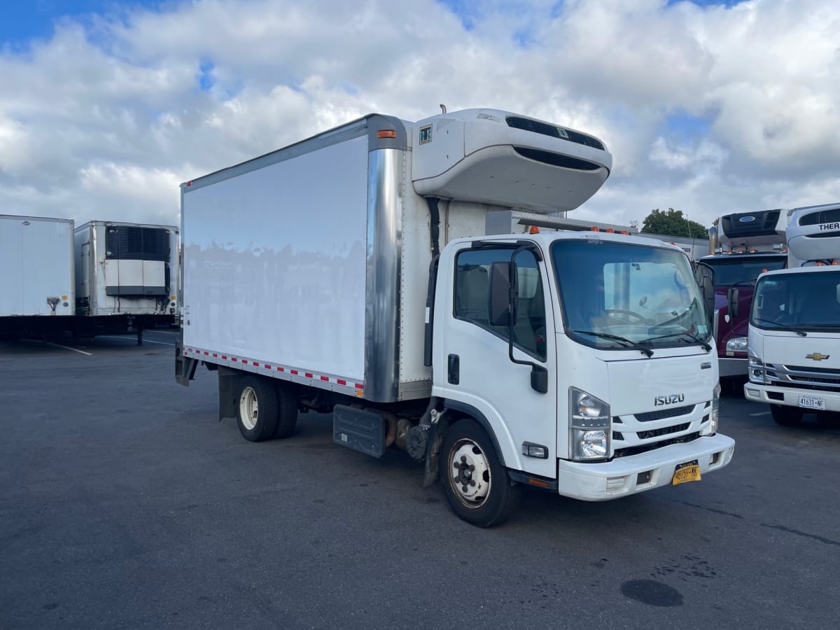 2018 Isuzu NPR 745587