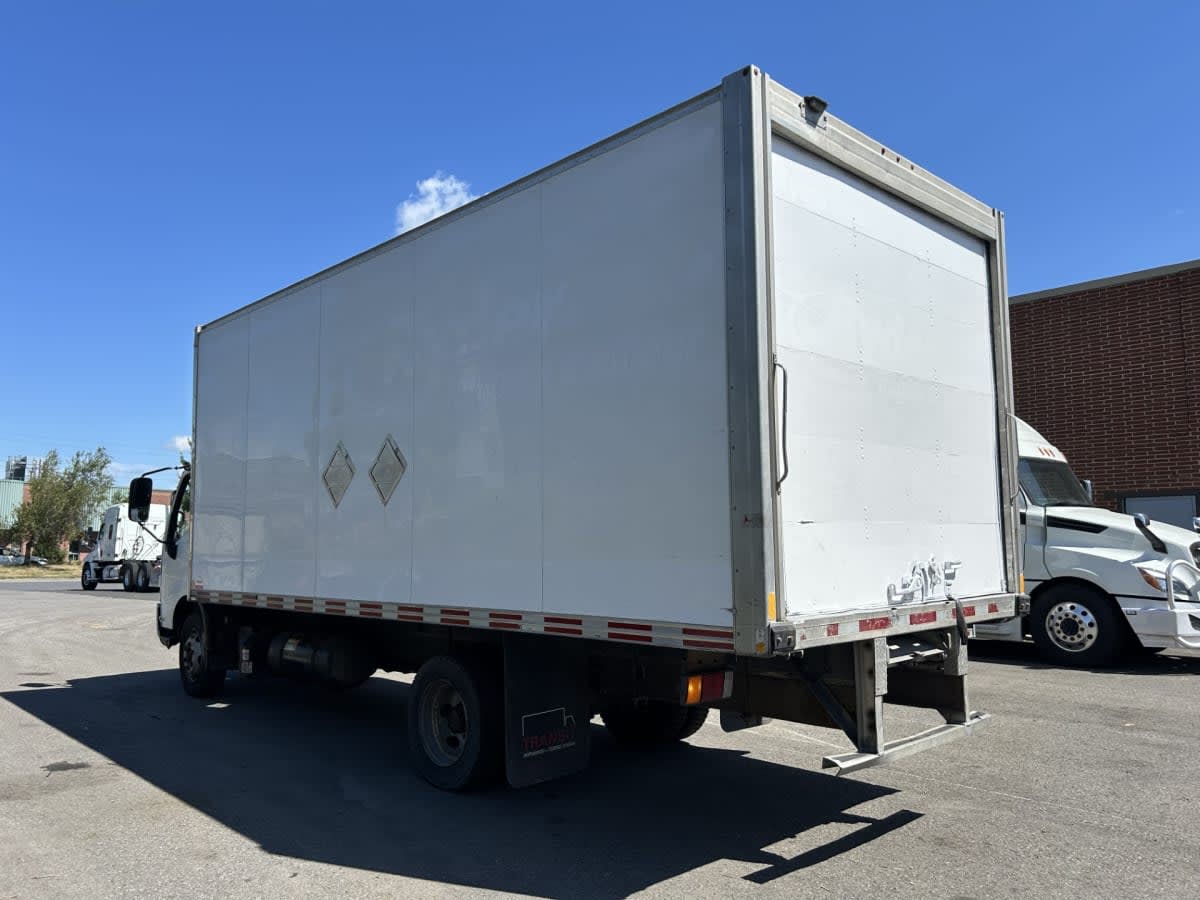 2018 Hino HINO 195 745801