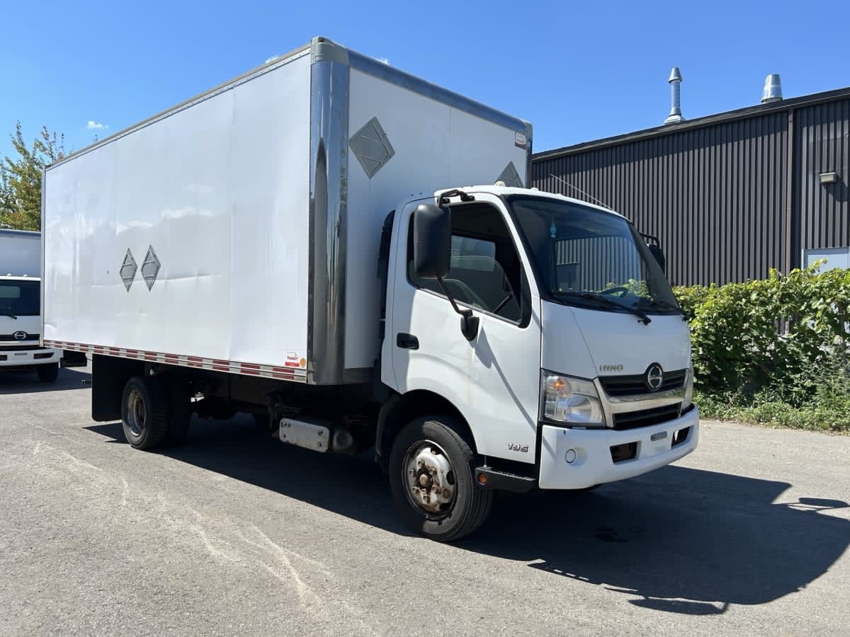2018 Hino HINO 195 745801