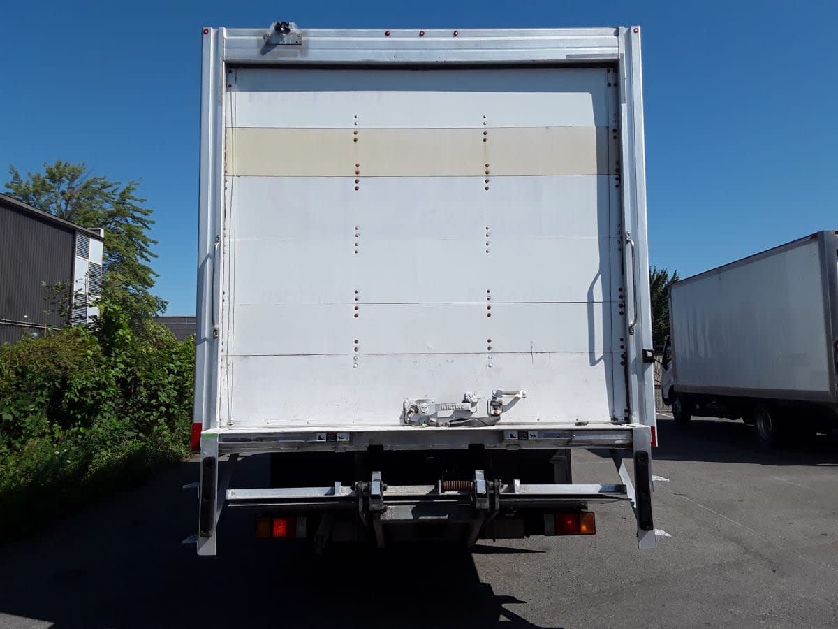 2018 Hino HINO 195 745807