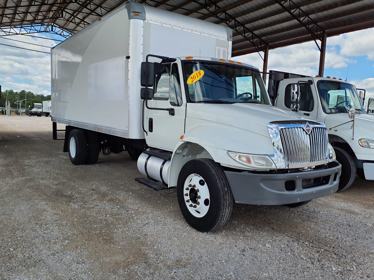 2018 Navistar International 4300 745834