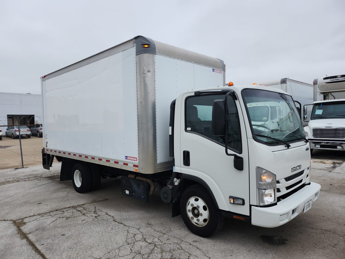 2017 Isuzu NPR HD 745851