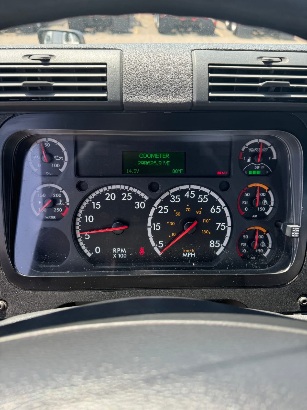 2018 Freightliner/Mercedes CASCADIA 125 746108