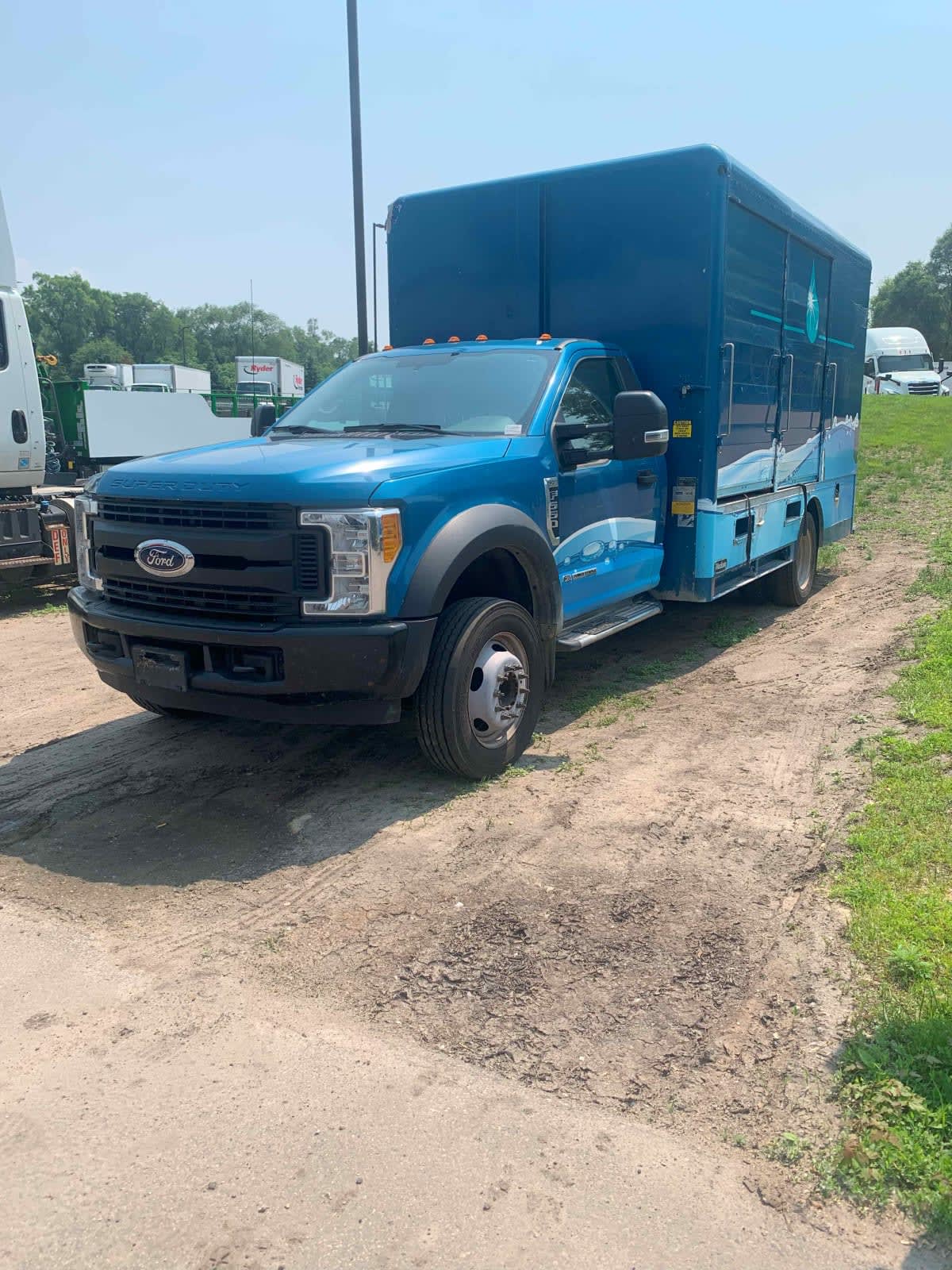 2017 Ford Motor Company F-550 SUPER DUTY 746226