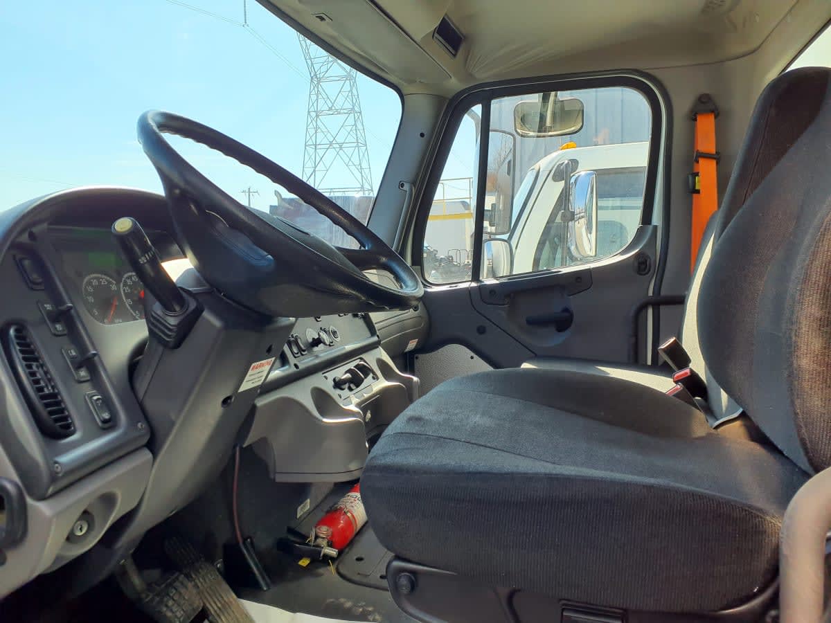 2018 Freightliner/Mercedes M2 106 746246
