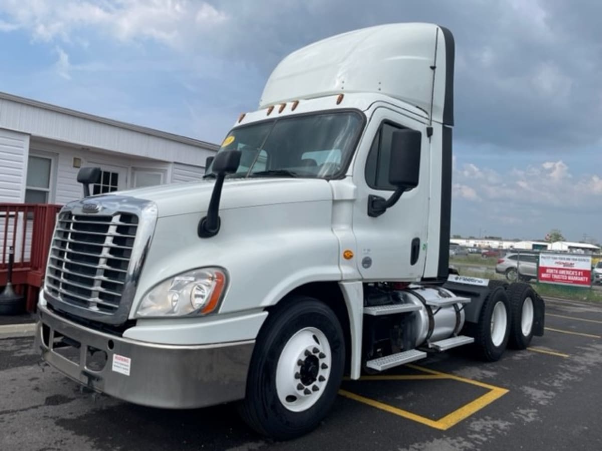 2018 Freightliner/Mercedes CASCADIA 125 746306