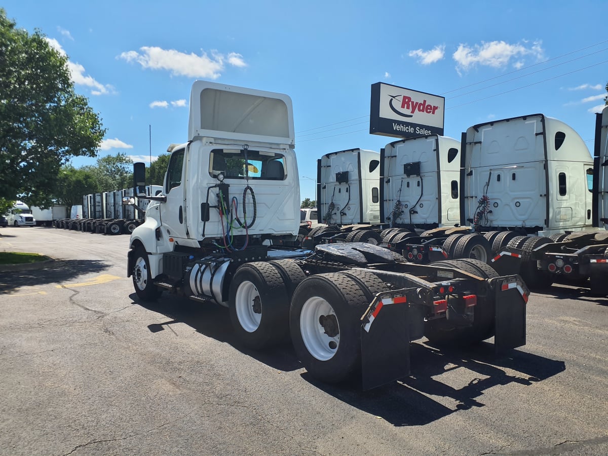 2018 Navistar International LT625 DAYCAB T/A 746591