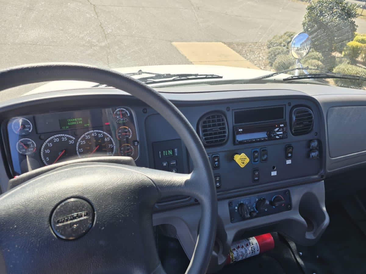 2018 Freightliner/Mercedes M2 106 746690