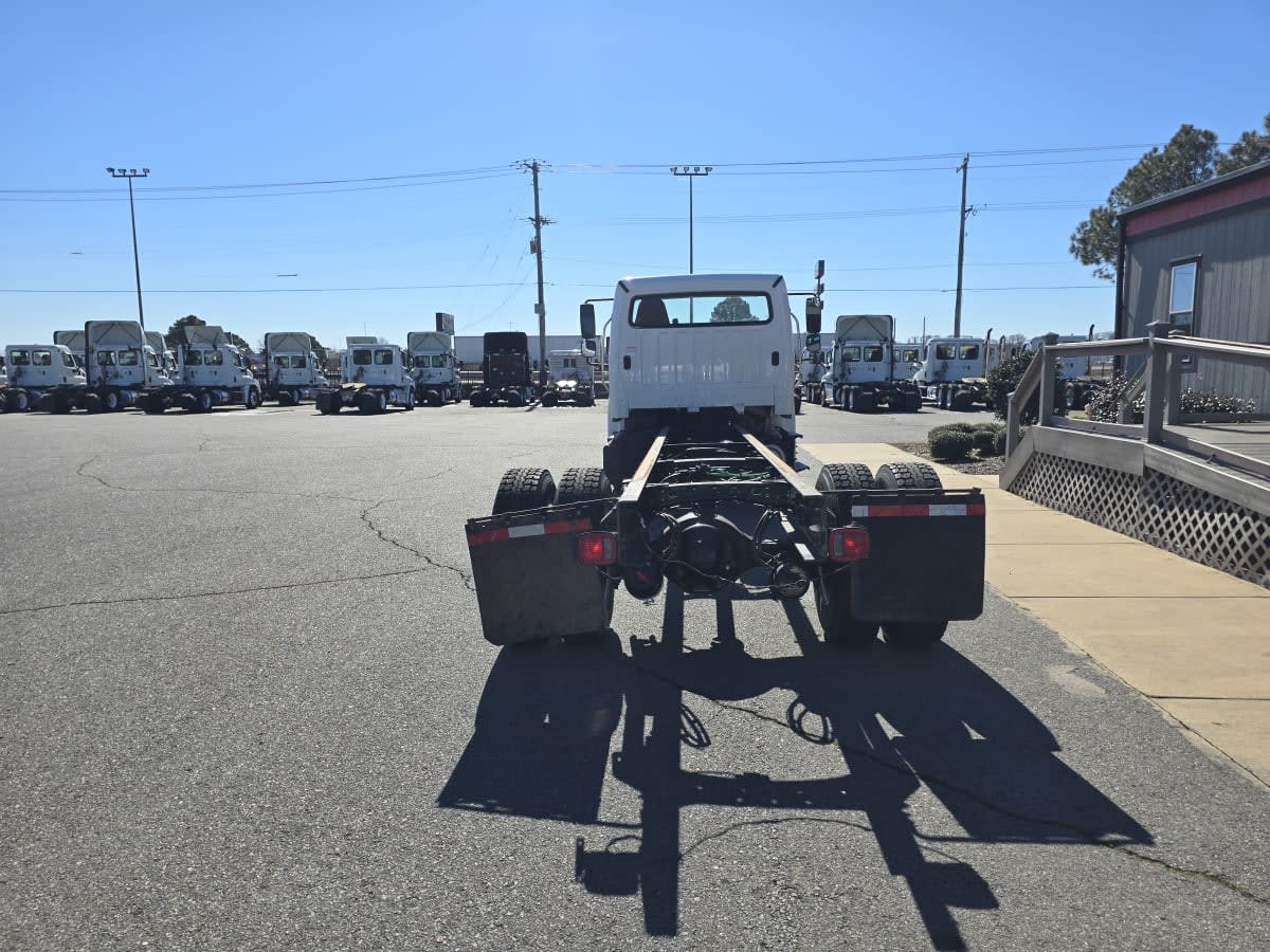 2018 Freightliner/Mercedes M2 106 746690
