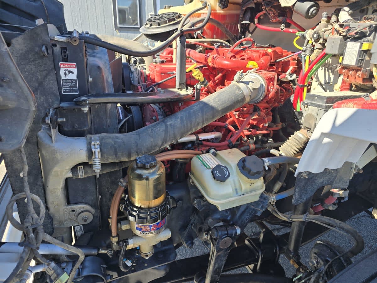 2018 Freightliner/Mercedes M2 106 746690