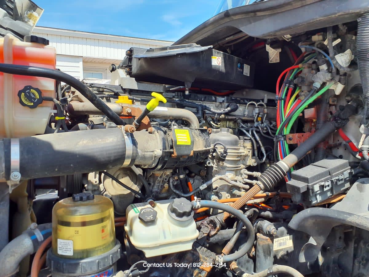 2018 Freightliner CASCADIA 125 746746