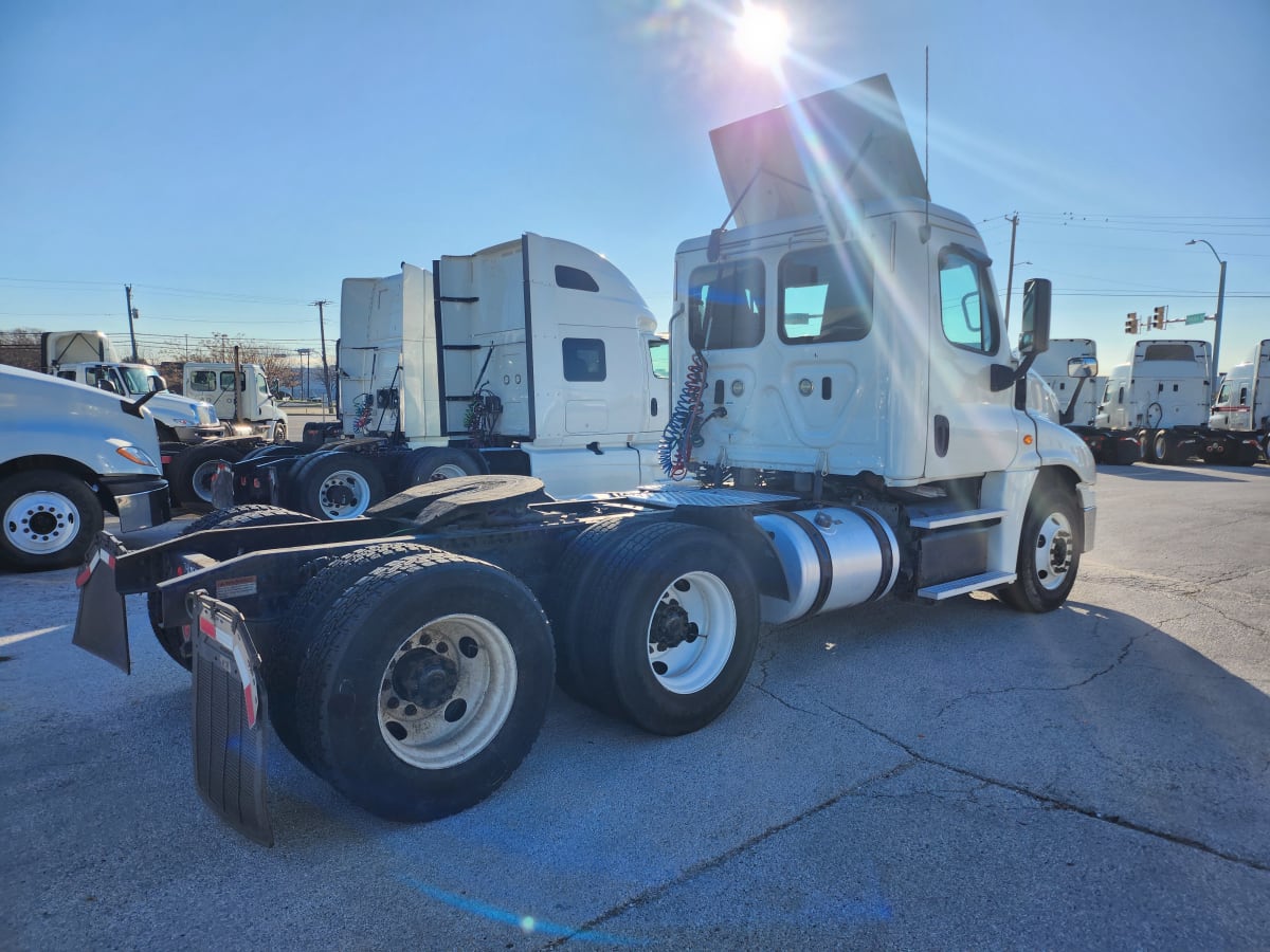 2018 Freightliner/Mercedes CASCADIA 125 746753