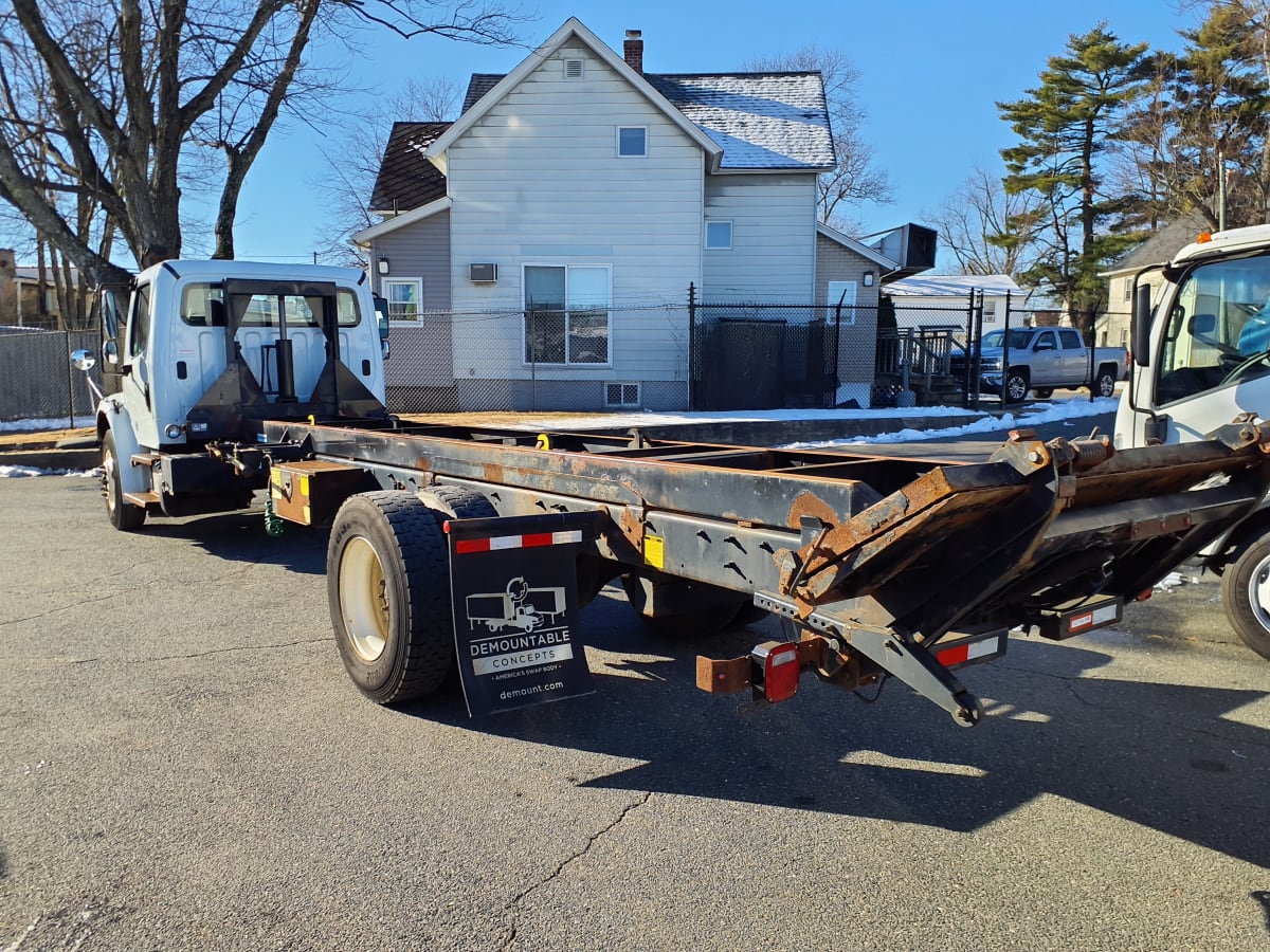 2018 Freightliner/Mercedes M2 106 747164