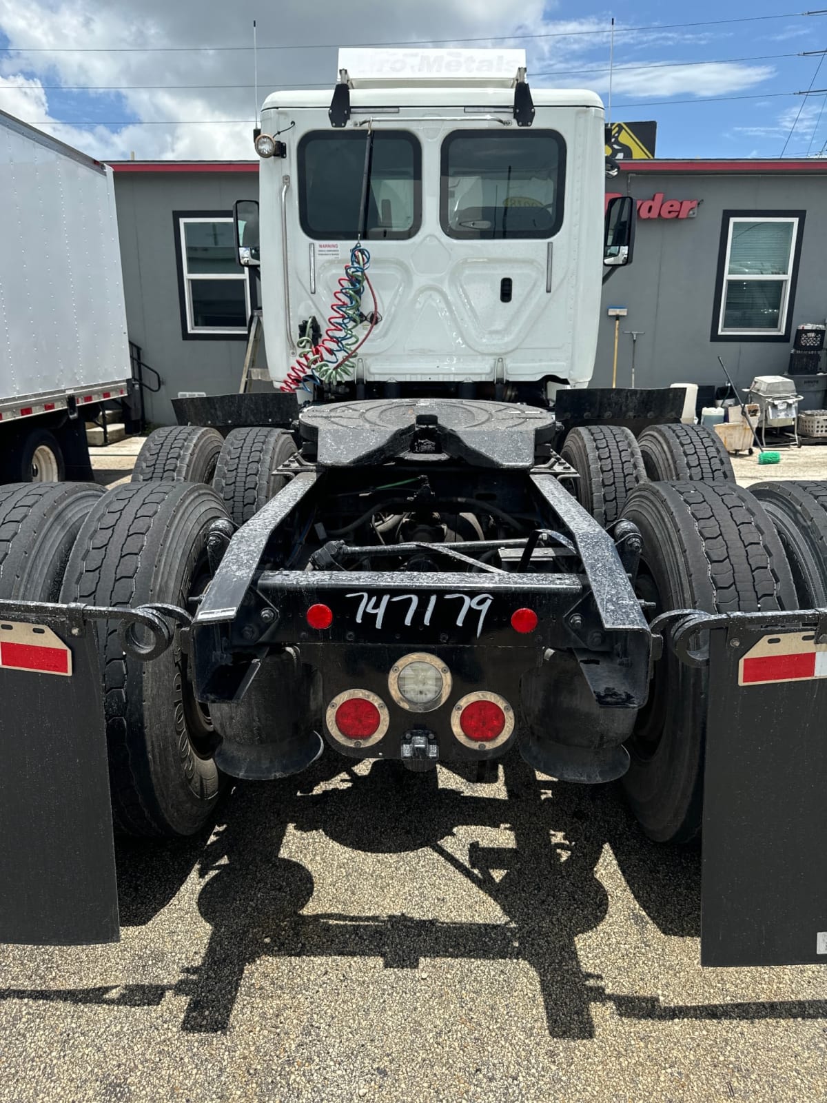 2018 Freightliner/Mercedes CASCADIA 113 747179