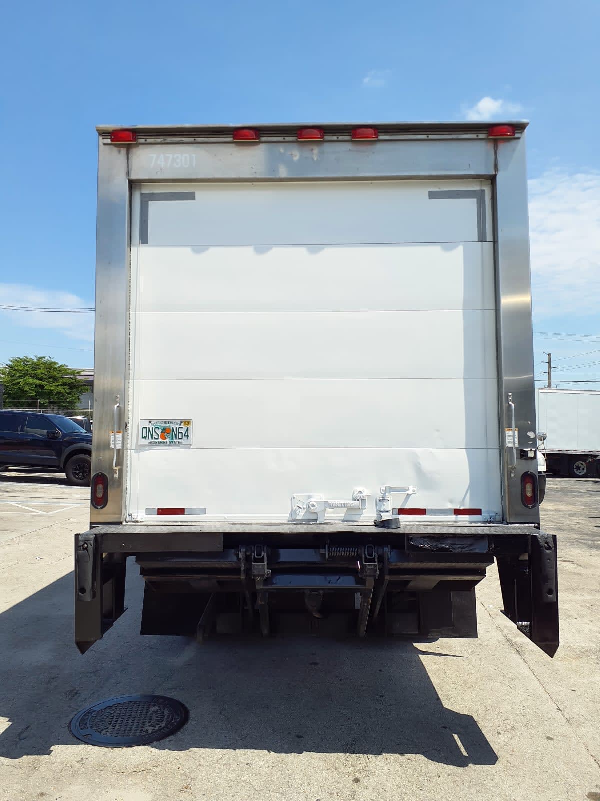 2018 Isuzu NPR 747301