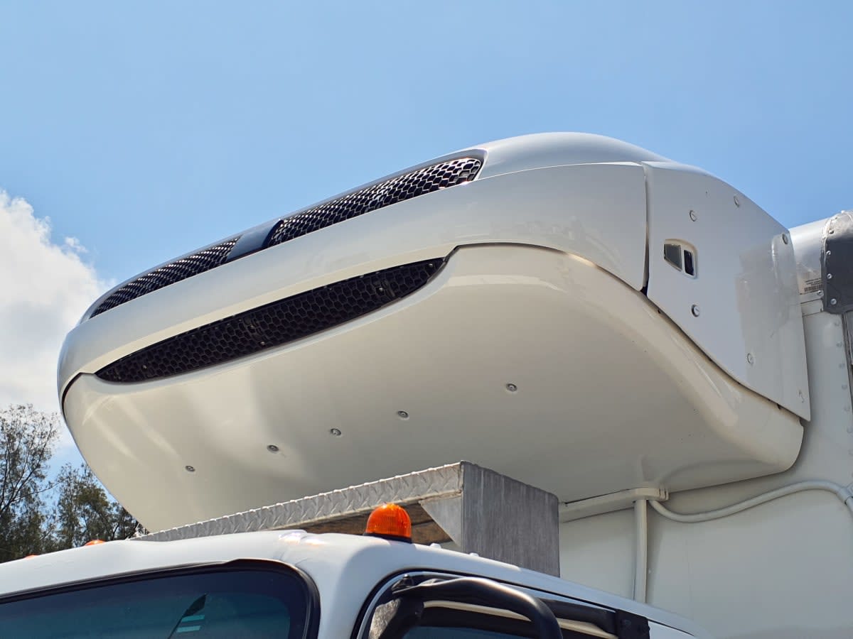 2018 Isuzu NPR 747301