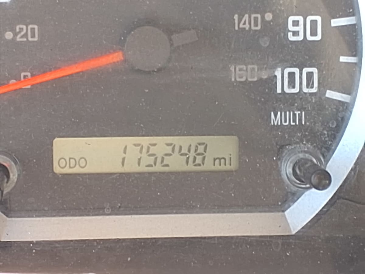 2018 Isuzu NPR 747350
