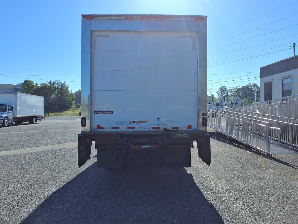 2018 Isuzu NPR 747350