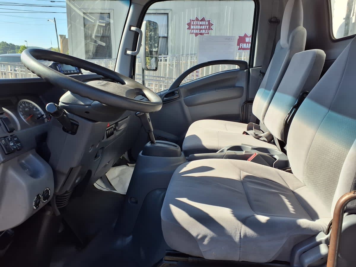 2018 Isuzu NPR 747350