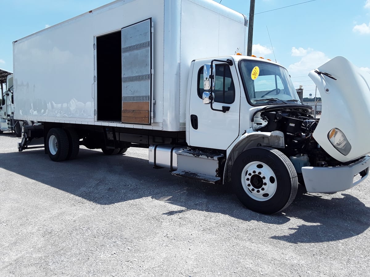 2017 Freightliner/Mercedes M2 106 747398