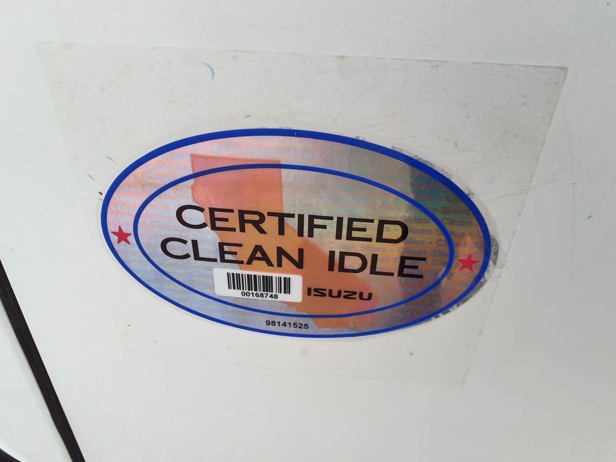 2018 Isuzu NPR 748033