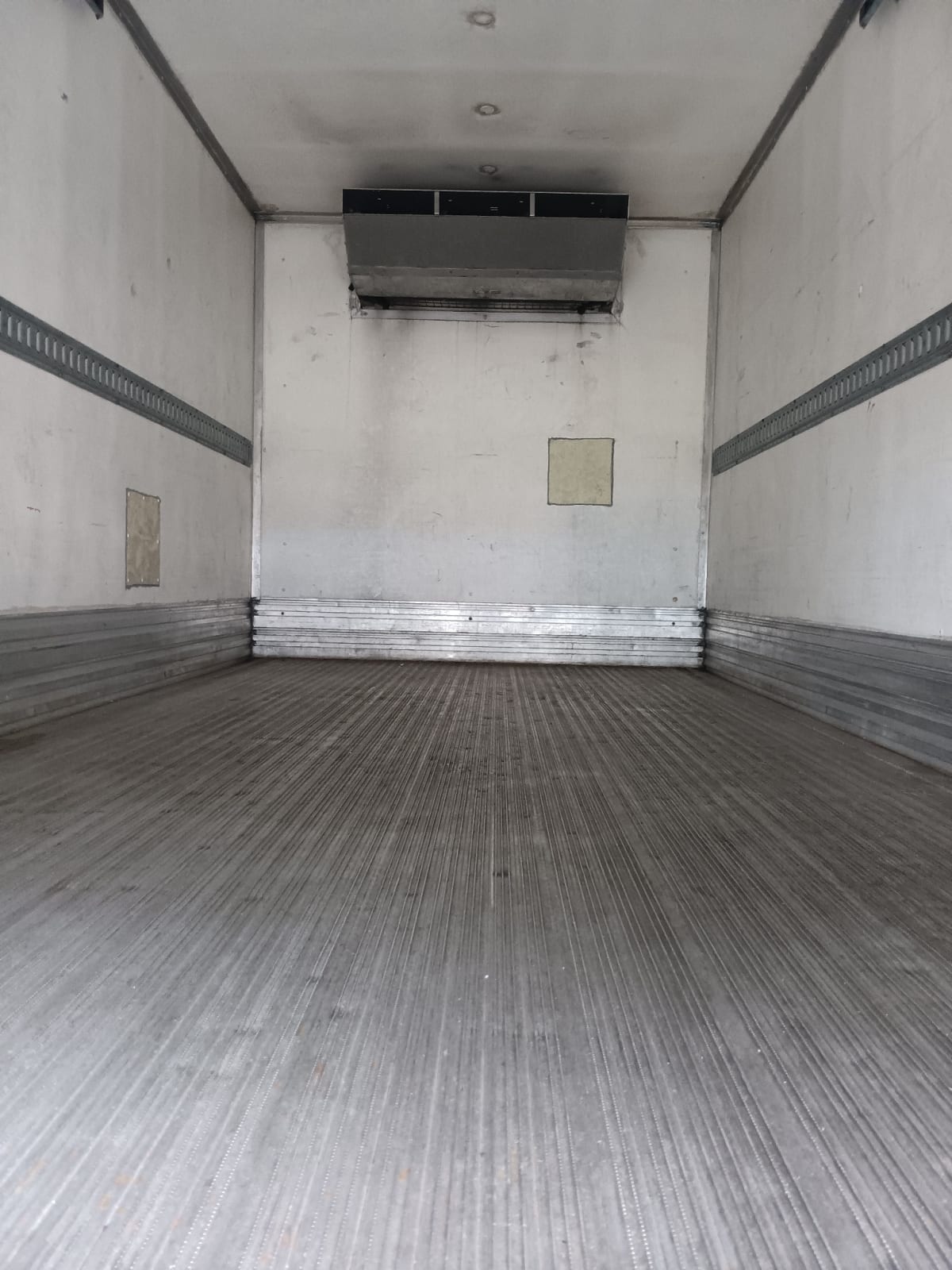 2018 Isuzu NPR 748044