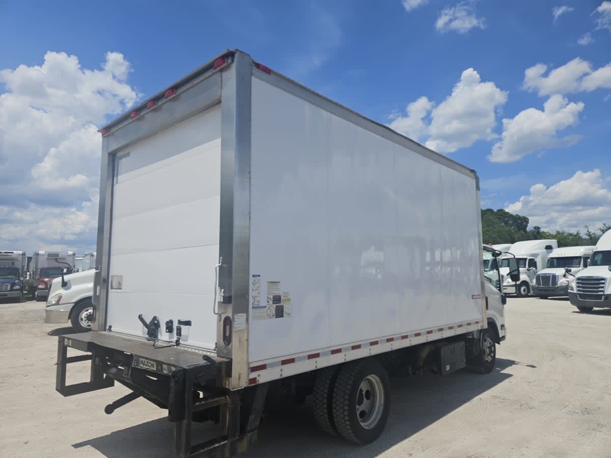 2018 Isuzu NPR 748047
