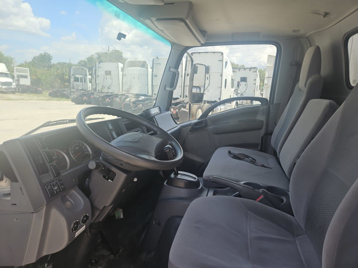 2018 Isuzu NPR 748047