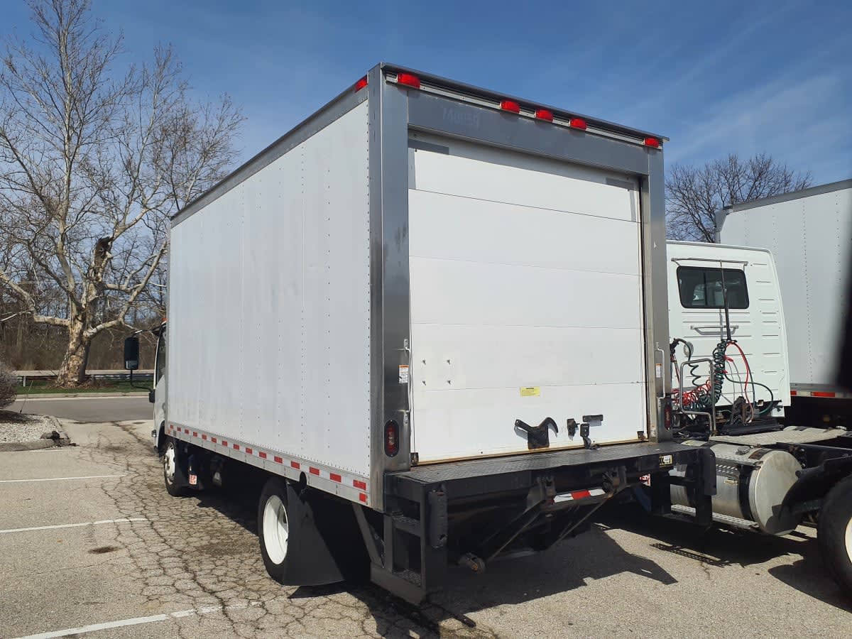 2018 Isuzu NPR 748059