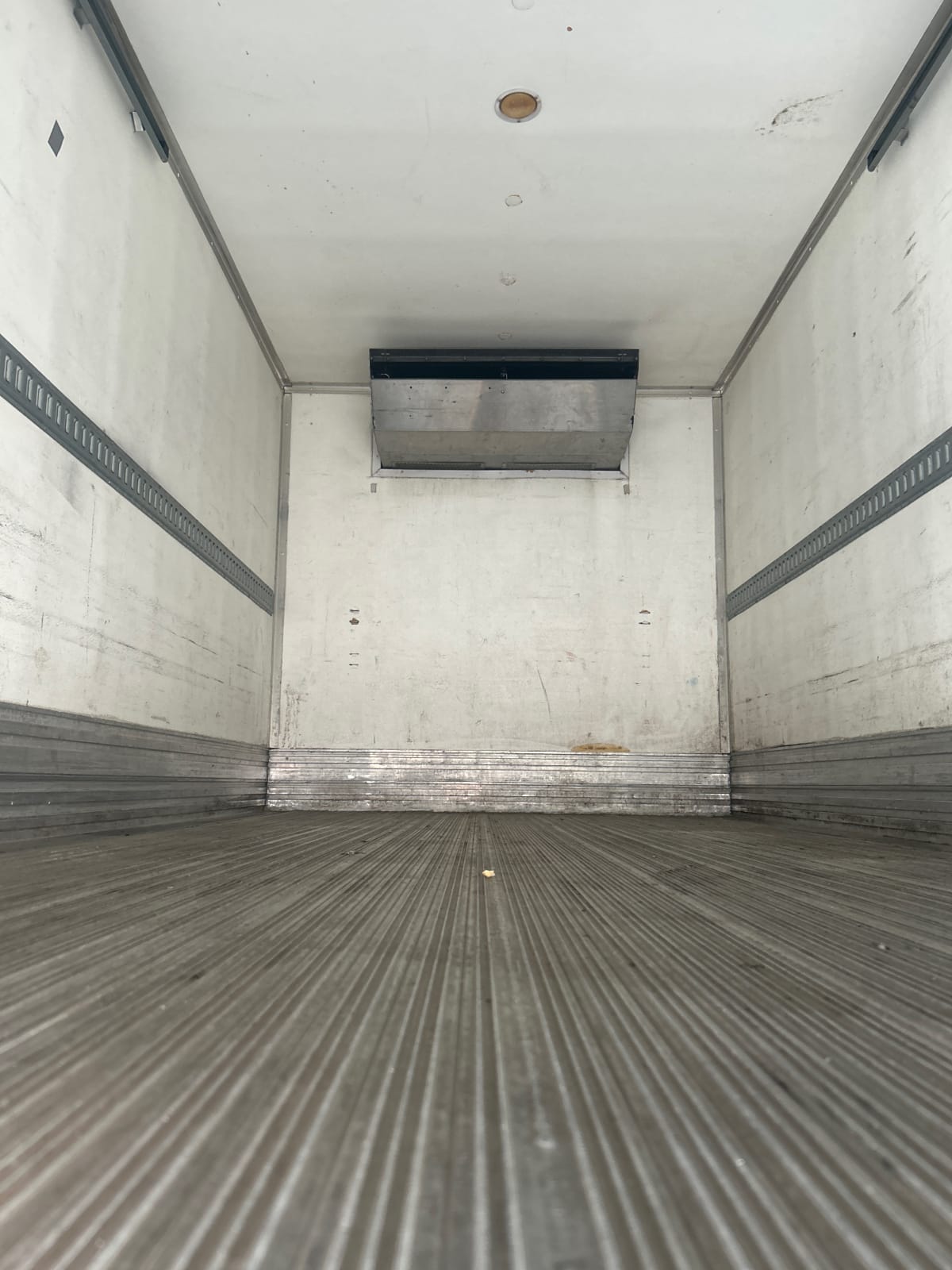 2018 Isuzu NPR 748065