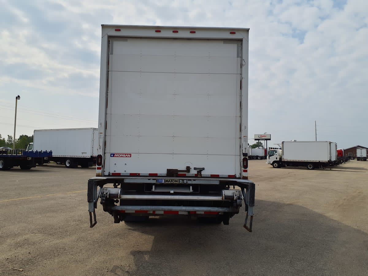 2018 Freightliner M2 106 748103