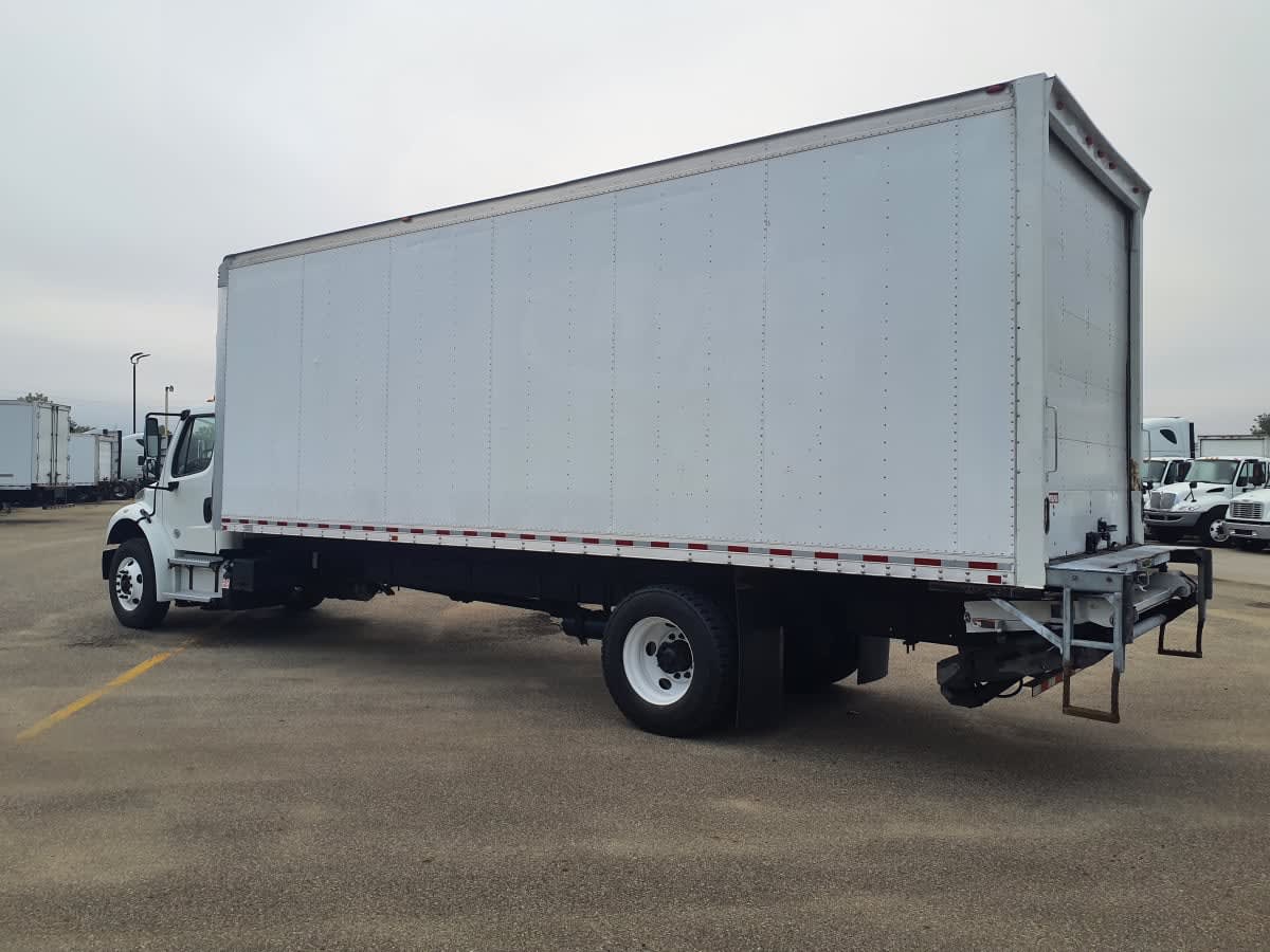 2018 Freightliner/Mercedes M2 106 748109