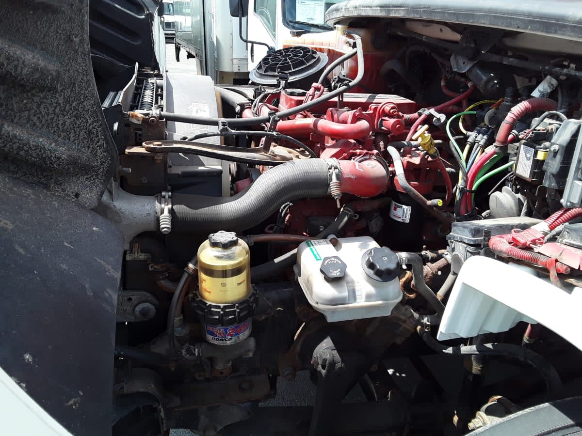 2018 Freightliner M2 106 748116