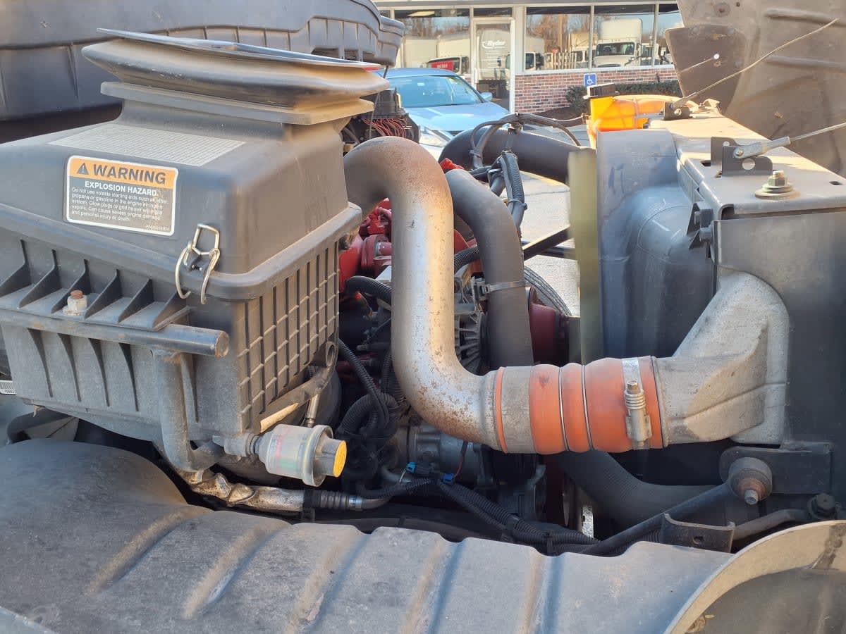 2018 Navistar International 4300 748164