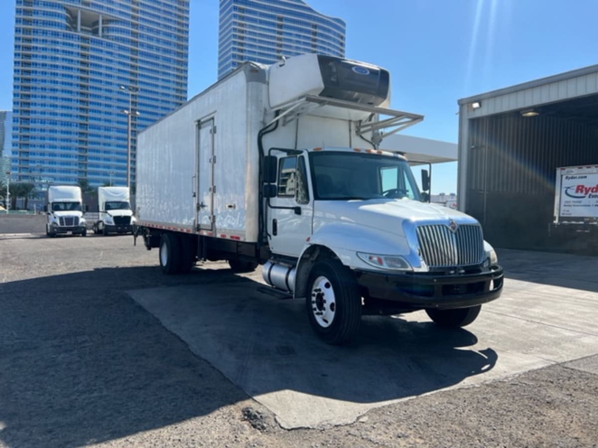 2018 Navistar International 4300 748289